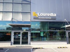 LAURESTA
