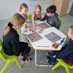 MANOHOBIS.COM - STALO ŽAIDIMŲ KLUBAS
