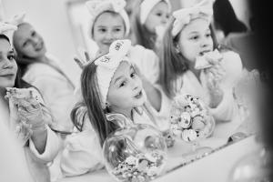 Mergaičių SPA - gimtadienio erdvė