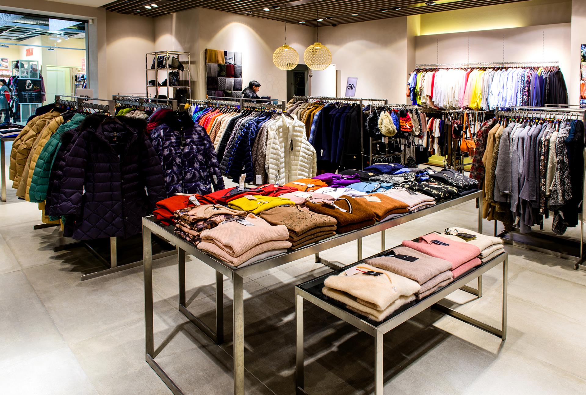 Outlet Space