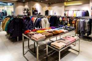 Outlet Space