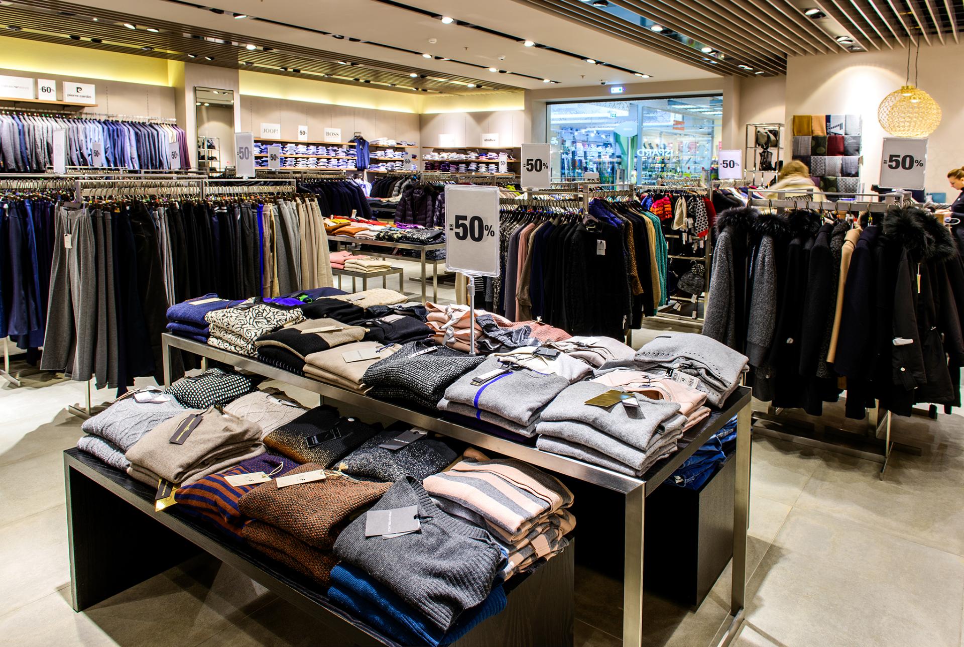 Outlet Space